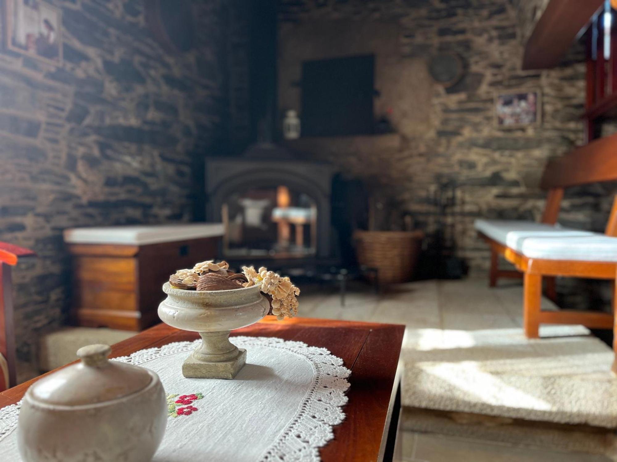Casa Rural Dona Maria Ordes Luaran gambar